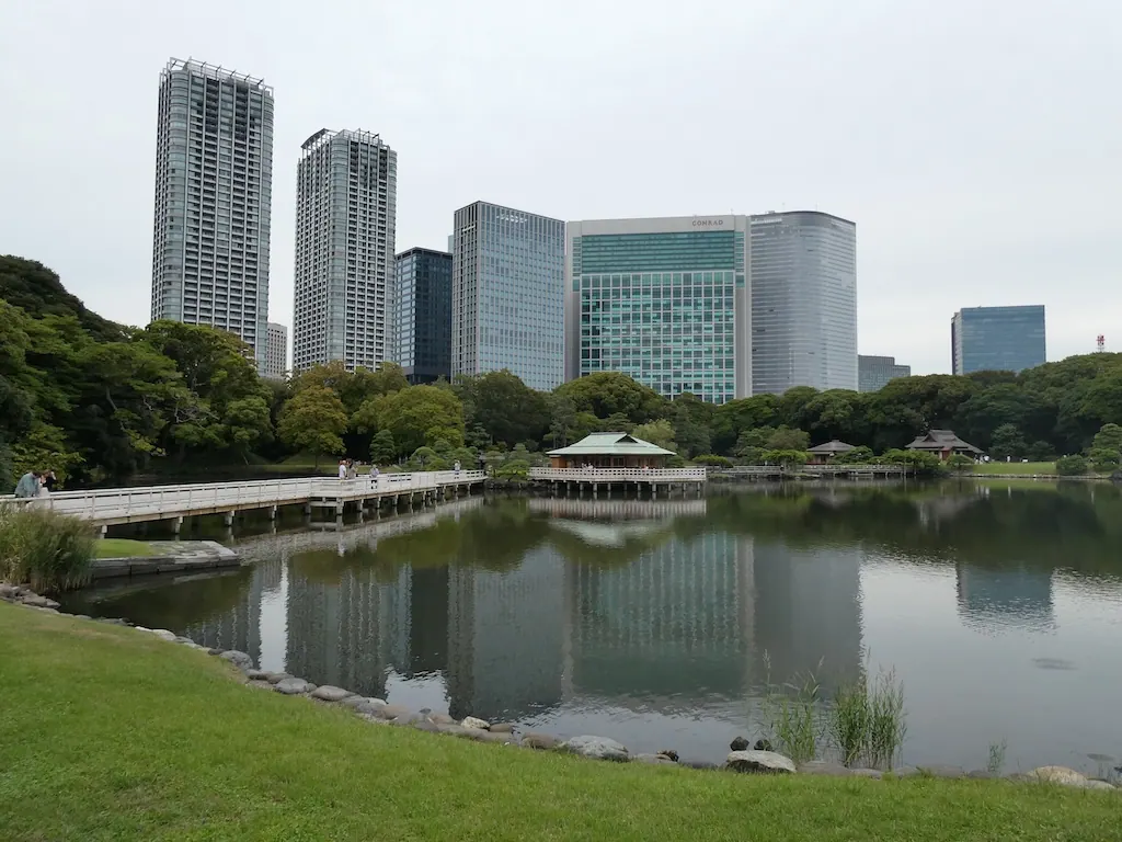 浜離宮恩賜庭園の中島の御茶屋