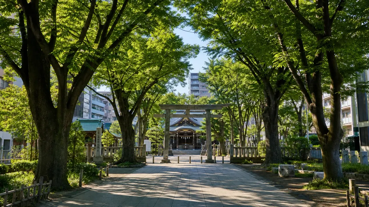 府中駅で暇つぶしや時間つぶしをしたい人向けに、大國魂神社、馬場大門のけやき並木、武蔵国府跡、府中市美術館、郷土の森博物館を時間別に整理します。