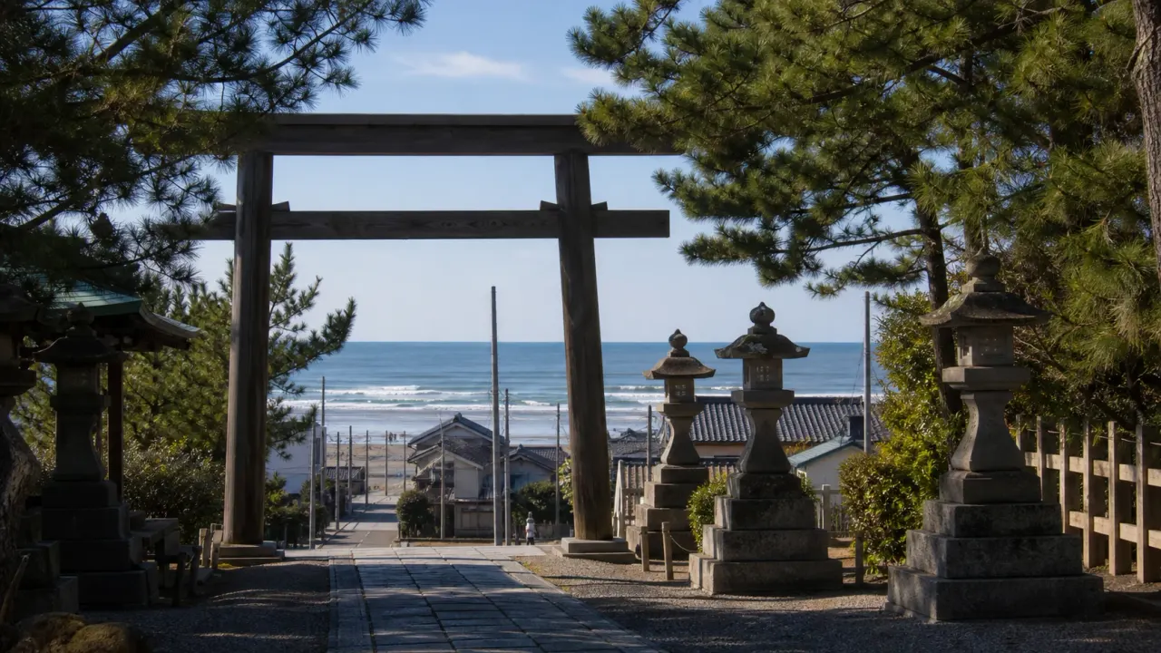 千葉県一宮町で、玉前神社と釣ヶ崎海岸をつなぐ散歩ガイド。上総一ノ宮駅から神社へ参拝し、レンタサイクルやバス・車で海岸へ広げる半日コースです。