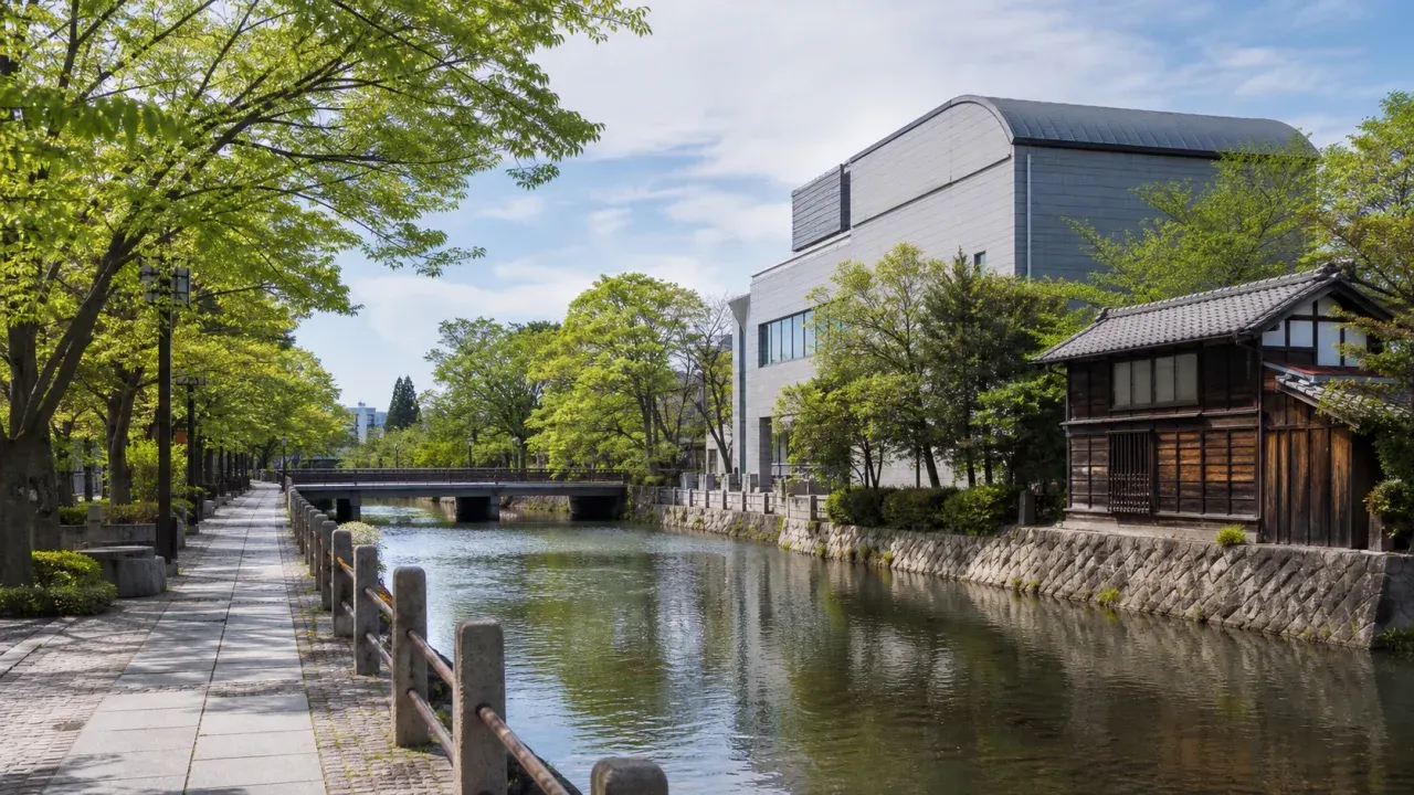 前橋文学館と萩原朔太郎記念館、広瀬川沿いの緑道をイメージしたカバー画像