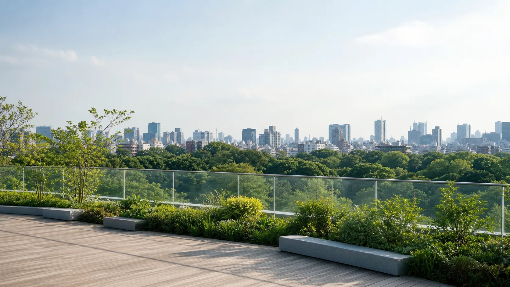 屋上庭園から緑と空を眺める雰囲気のイメージ