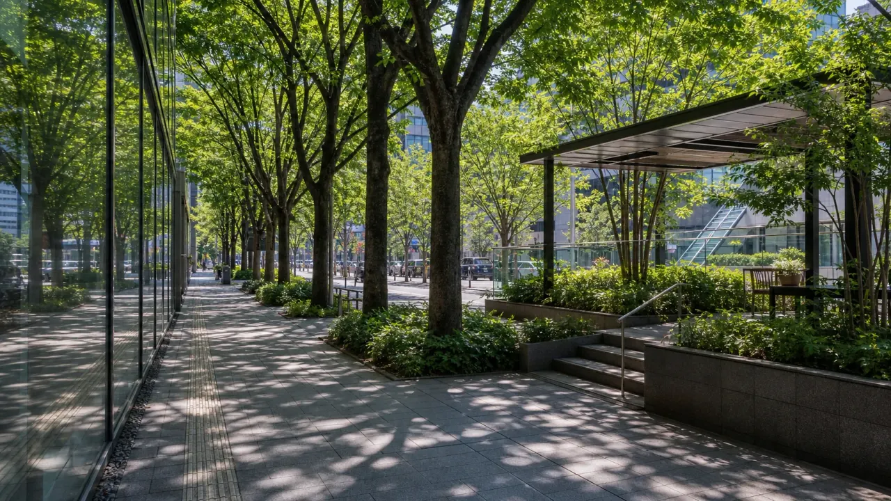 渋谷・表参道で暑い日にひとり散歩したい人向けに、日陰、屋内休憩、屋上庭園、短時間で切り上げるルートを整理します。