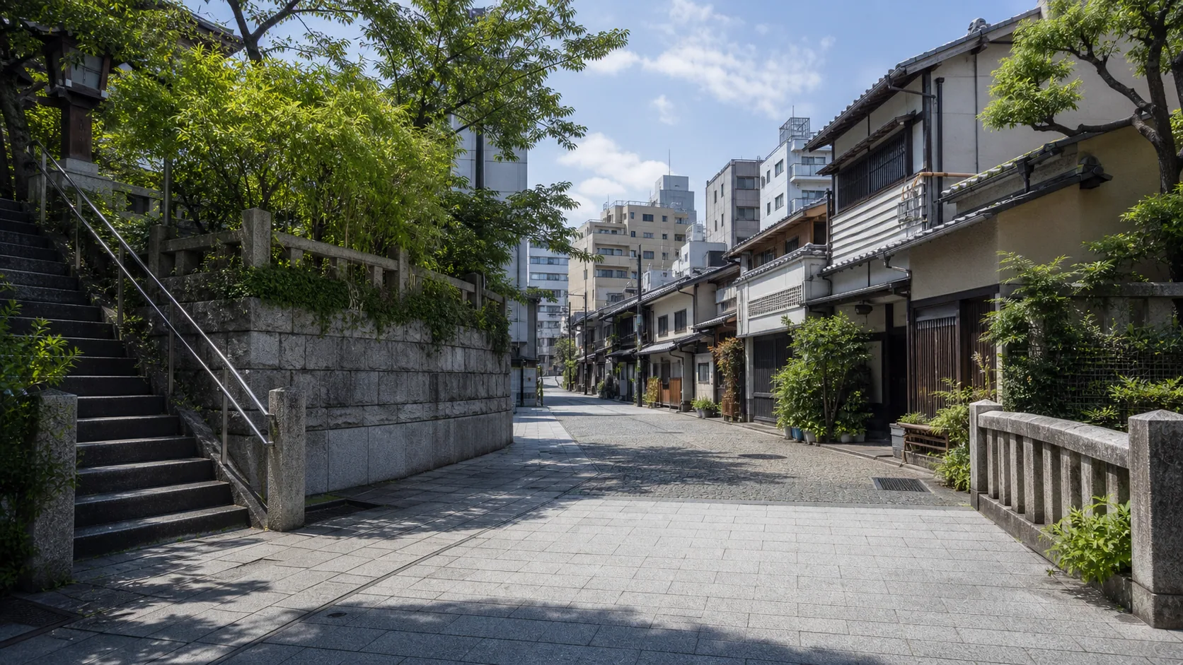 水天宮周辺の新しさと懐かしさが混ざる街角のイメージ